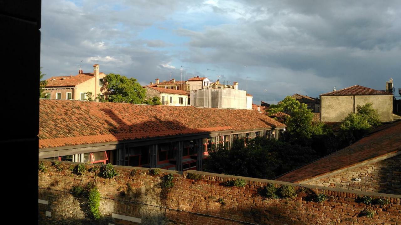 Bed and Breakfast Dorsoduro461 Venedig Exterior foto