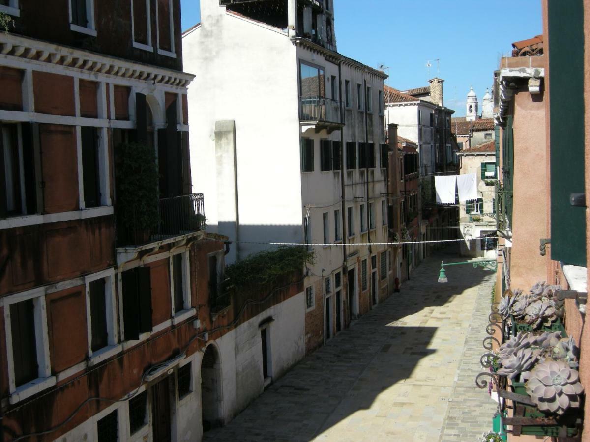 Bed and Breakfast Dorsoduro461 Venedig Exterior foto