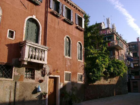 Bed and Breakfast Dorsoduro461 Venedig Exterior foto