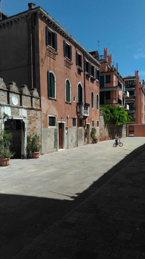 Bed and Breakfast Dorsoduro461 Venedig Exterior foto